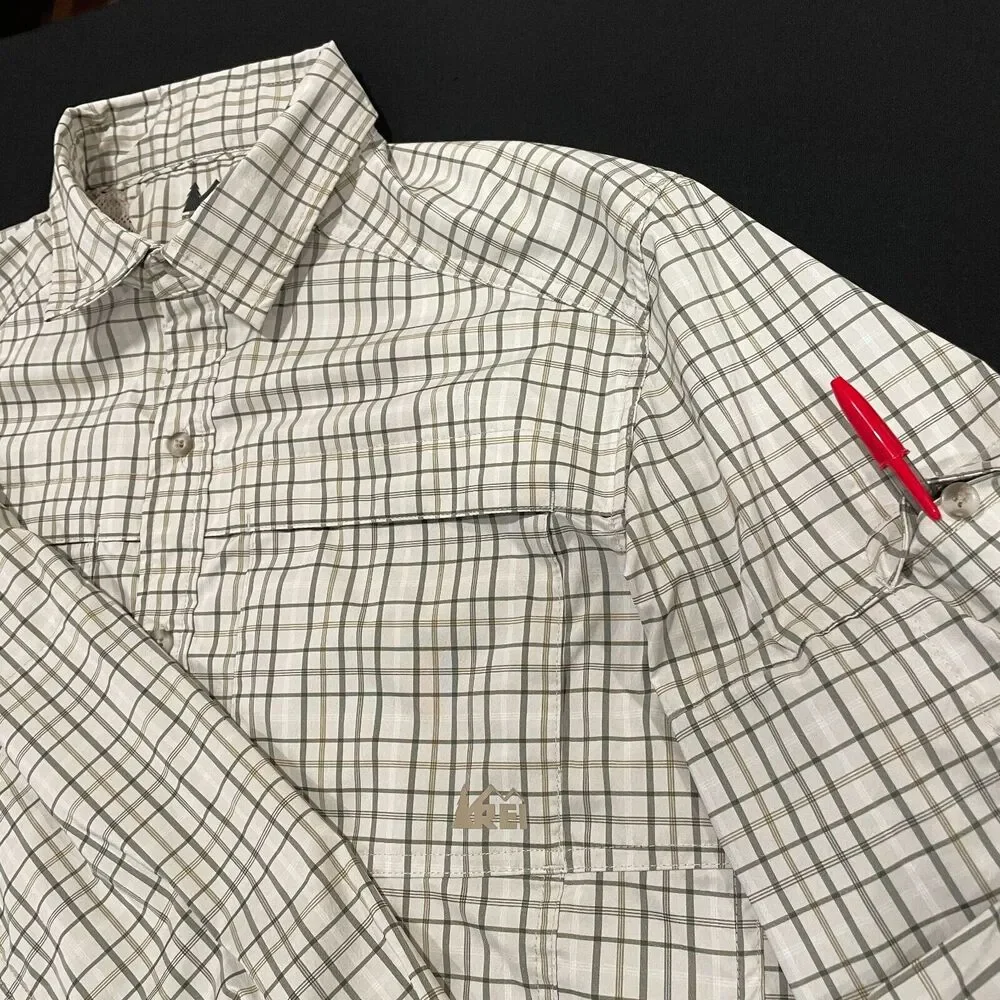 ~ REI Medium Button-Up Hiking Shirt mens brown gray quick dry tech vent stretch~ - Picture 3 of 16